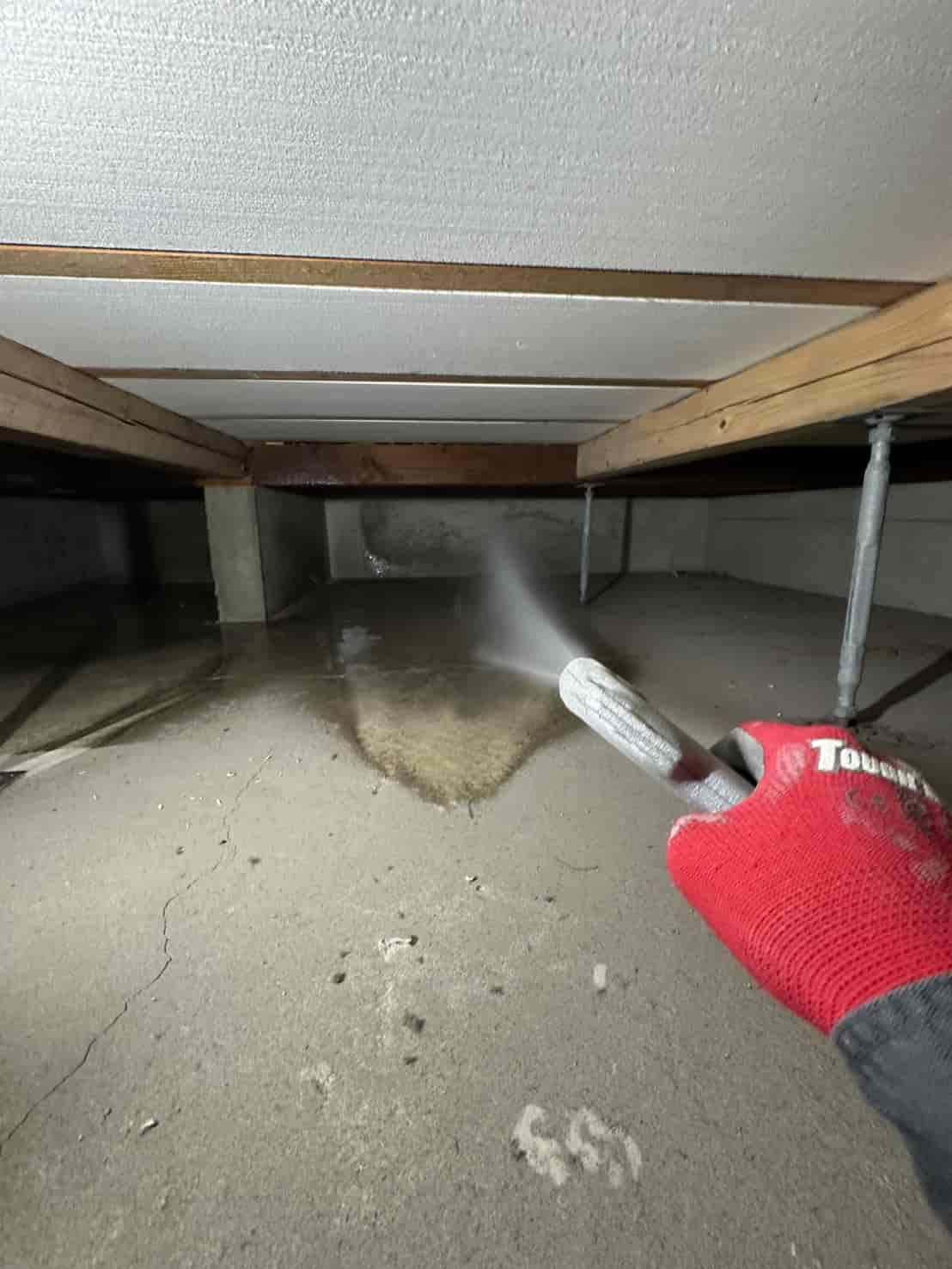 香川県高松市｜玄関木枠に潜む「初期被害」を逃さない。床下全面バリアと精密穿孔注入で挑む、住宅長寿命化のための予防消毒録